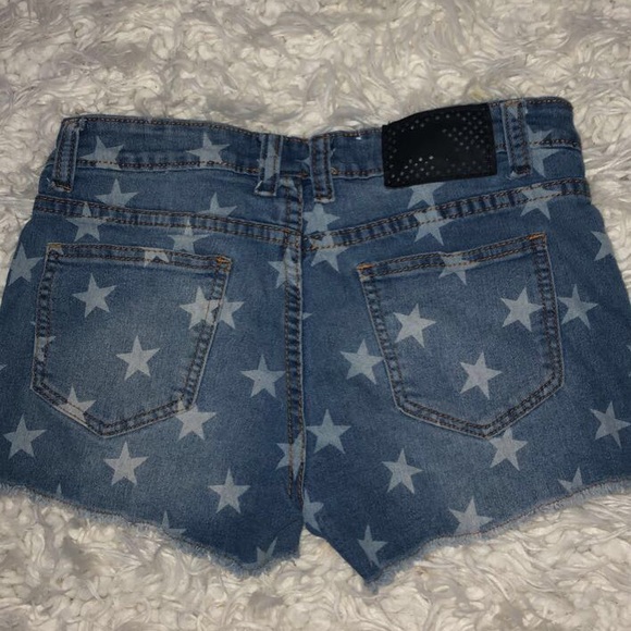 Blue Jean Shorts With White Stars - Picture 4 of 4